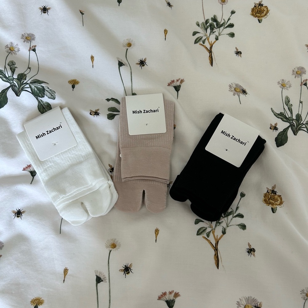 Tabi Socks - White, Beige, Black